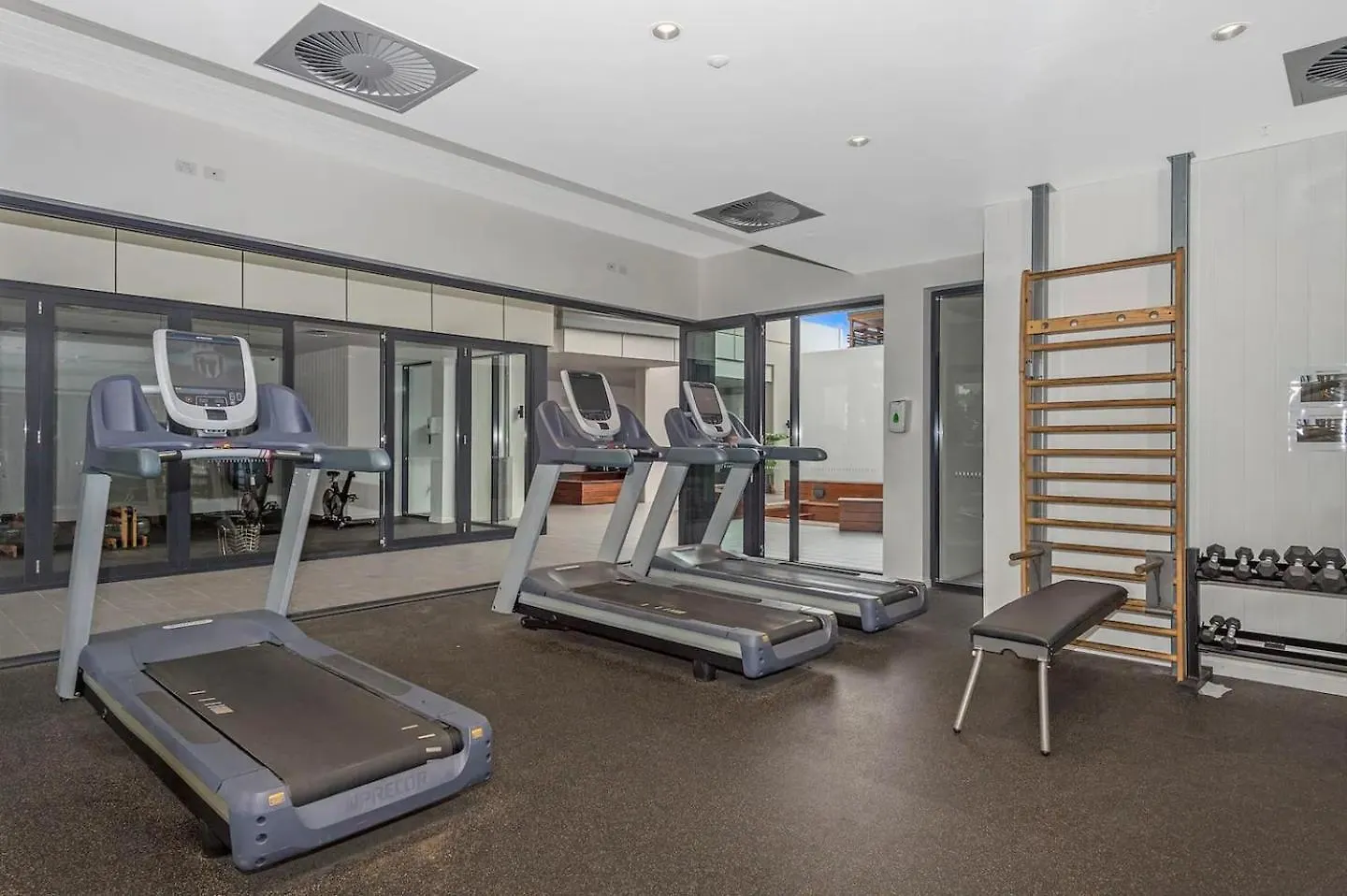 Breathtaking City & River Views With Pool, Gym, Park Brisbane