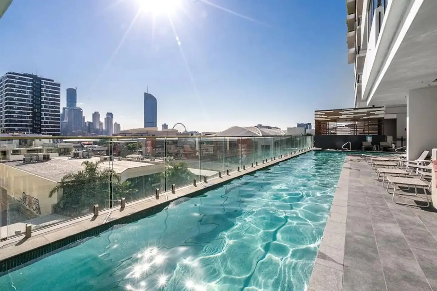 Breathtaking City & River Views With Pool, Gym, Park Brisbane Apartment